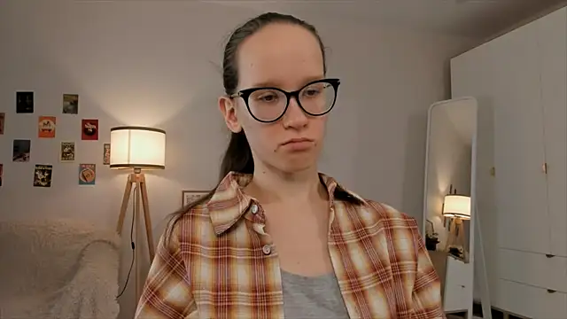 BettyBrowni online show from 03-20-25, 07:14