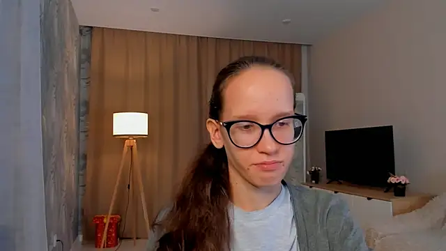 BettyBrowni online show from 09-21-25, 04:08