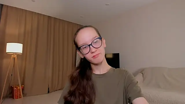 BettyBrowni online show from 10-01-25, 04:13