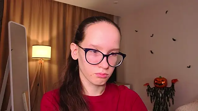 BettyBrowni online show from 11-26-25, 04:08