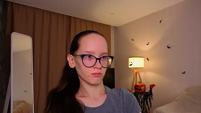 BettyBrowni online show from 11-27-25, 04:09