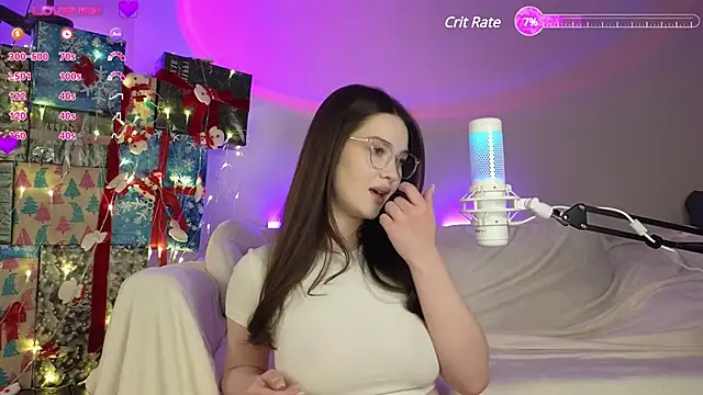 Snapshot of AokiAnna chatting on 03-07-25, 03:51 AokiAnna online show from 03-07-25, 03:51