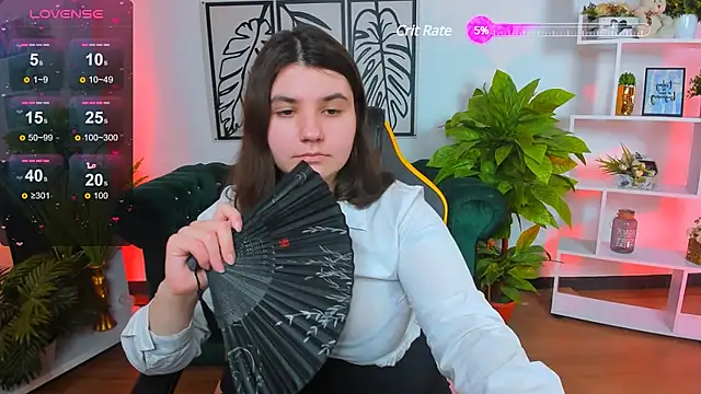 Viola  Shy online show from 03-04-25, 09:22