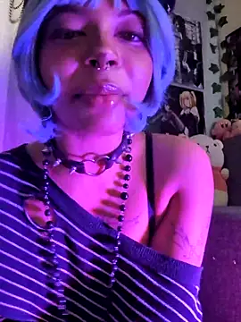 Lenakirbys online show from 10-22-25, 04:29