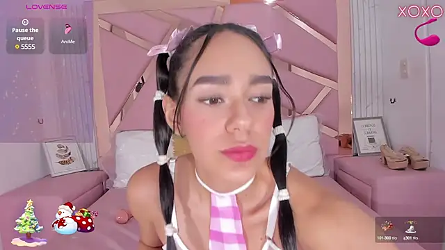 EmmyCruzZ online show from 12-10-24, 04:56