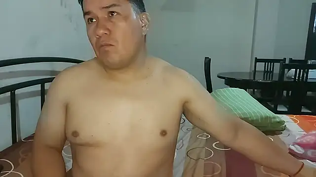 ferchoDC78 online show from 04-08-26, 02:17