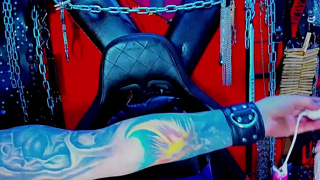 sadistic aradia online show from 02-01-25, 08:18