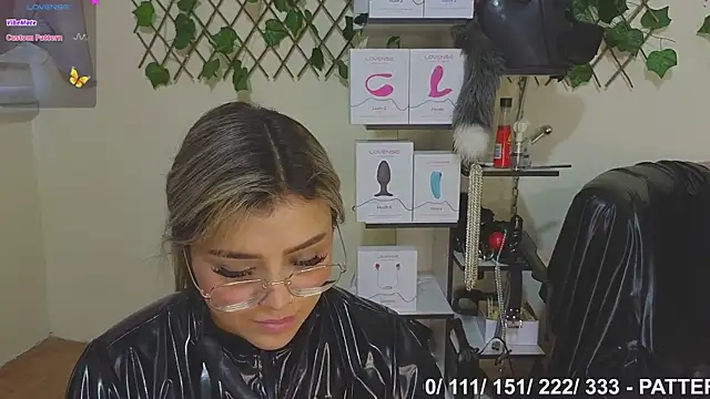 Sweett Mollyy online show from 03-02-25, 10:59