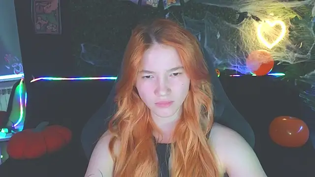 erikabrian online show from 10-28-25, 02:04