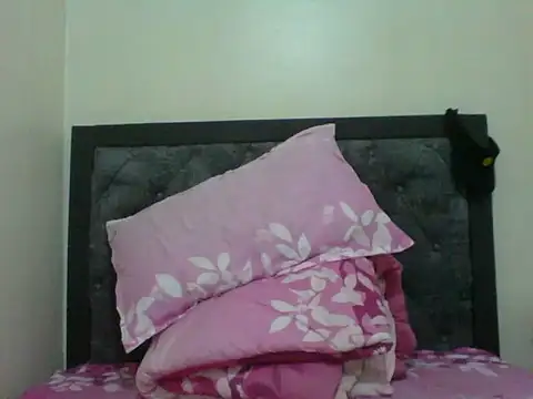 girltotok online show from 12-19-25, 06:37