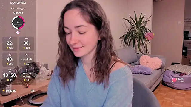 cClandesTina online show from 12-13-24, 02:38