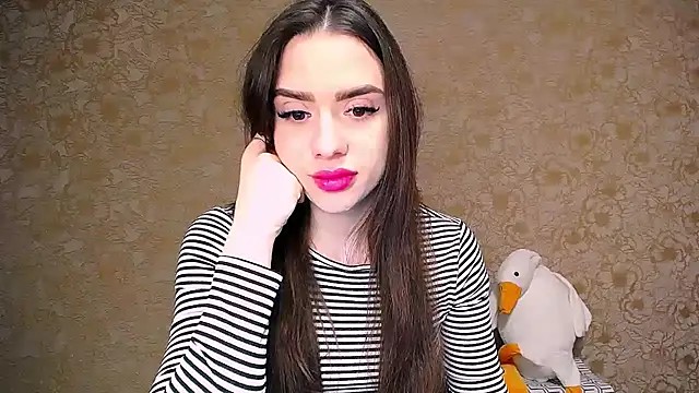  your fantasy girl online show from 02-13-25, 08:45