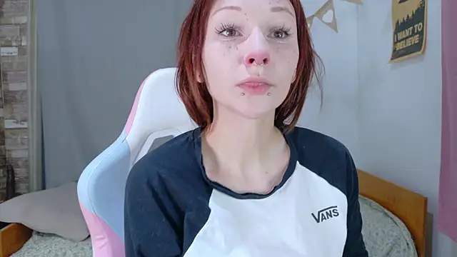 hannaxo1 online show from 07-16-26, 01:00