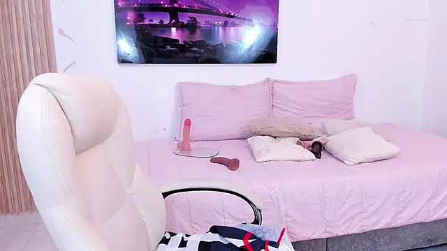  Lakshmi hotx online show from 11-11-25, 07:03