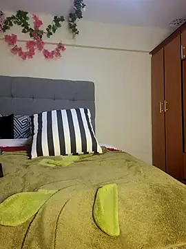 Snapshot of Sexxy_mariana chatting on 10-23-25, 08:40 Sexxy mariana online show from 10-23-25, 08:40