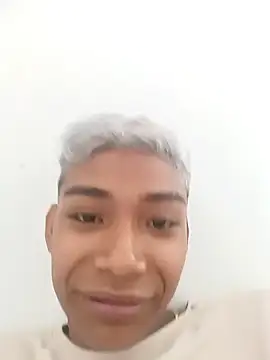 alejo cute online show from 12-25-24, 02:02