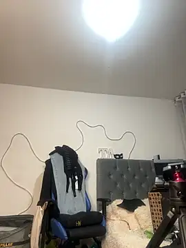 tay ler3 online show from 01-04-25, 02:14