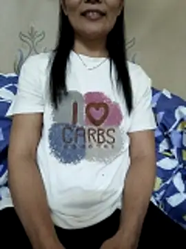 Snapshot of Asian_girl13 chatting on 12-15-25, 12:42 Asian girl13 online show from 12-15-25, 12:42