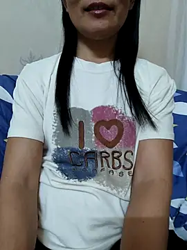 Snapshot of Asian_girl13 chatting on 01-09-26, 01:36 Asian girl13 online show from 01-09-26, 01:36