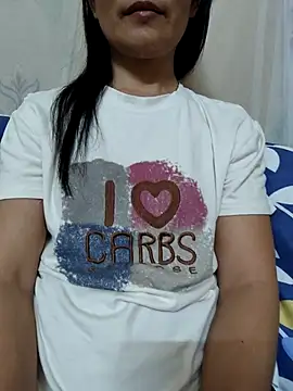 Snapshot of Asian_girl13 chatting on 01-10-26, 01:51 Asian girl13 online show from 01-10-26, 01:51