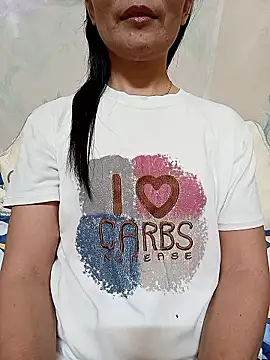 Snapshot of Asian_girl13 chatting on 01-12-26, 02:00 Asian girl13 online show from 01-12-26, 02:00