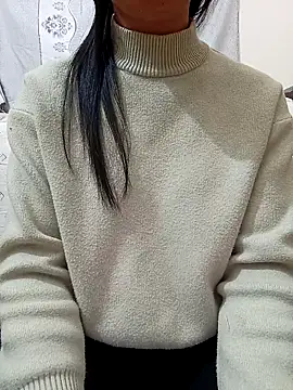 Snapshot of Asian_girl13 chatting on 02-12-26, 03:18 Asian girl13 online show from 02-12-26, 03:18