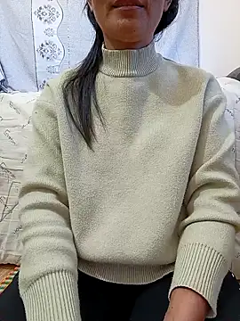 Snapshot of Asian_girl13 chatting on 02-13-26, 03:24 Asian girl13 online show from 02-13-26, 03:24