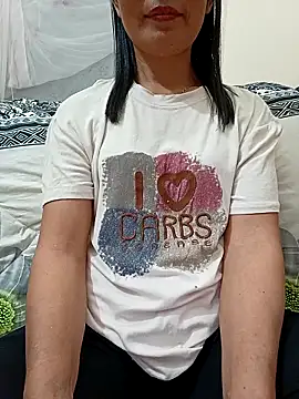 Snapshot of Asian_girl13 chatting on 02-27-26, 02:39 Asian girl13 online show from 02-27-26, 02:39