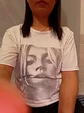 Snapshot of Asian_girl13 chatting on 03-25-26, 10:49 Asian girl13 online show from 03-25-26, 10:49