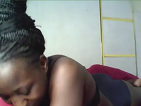 Snapshot of Adaline-Paris chatting on 05-21-26, 05:47 Adaline-Paris online show from 05-21-26, 05:47
