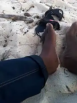 blacks couples online show from 01-12-25, 02:52