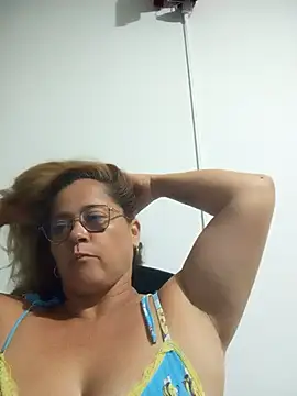 Snapshot of natally_ross21 chatting on 11-18-25, 02:28 natally ross21 online show from 11-18-25, 02:28