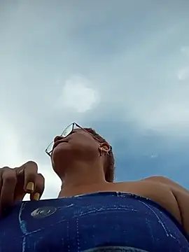 Snapshot of natally_ross21 chatting on 12-01-25, 12:21 natally ross21 online show from 12-01-25, 12:21