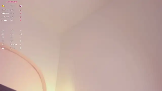 Snapshot of katiepeach_ chatting on 09-11-25, 12:38 katiepeach online show from 09-11-25, 12:38