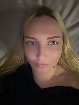 Snapshot of Aleksandrakis chatting on 07-11-26, 04:32 Aleksandrakis online show from 07-11-26, 04:32
