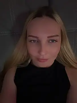 Snapshot of Aleksandrakis chatting on 07-30-26, 07:02 Aleksandrakis online show from 07-30-26, 07:02