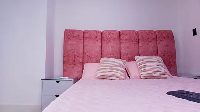 kendal rossi online show from 12-15-25, 11:58