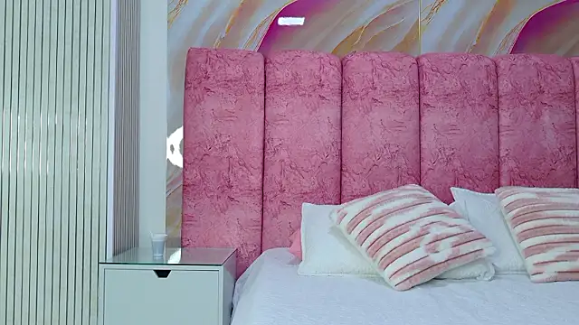 kendal rossi online show from 02-25-26, 11:53