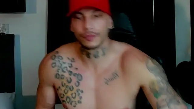Snapshot of RickG_Oficial chatting on 03-23-26, 08:02 RickG Oficial online show from 03-23-26, 08:02