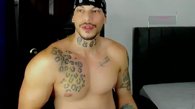 Snapshot of RickG_Oficial chatting on 05-21-26, 11:12 RickG Oficial online show from 05-21-26, 11:12