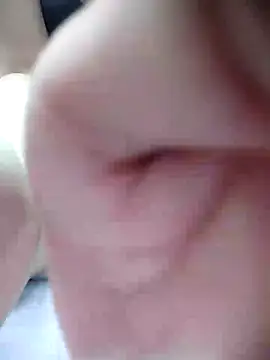 Snapshot of Nala_lisa chatting on 02-05-25, 09:15 Nala lisa online show from 02-05-25, 09:15