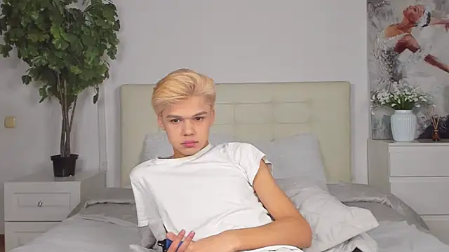 Felix Rey online show from 02-07-25, 09:58