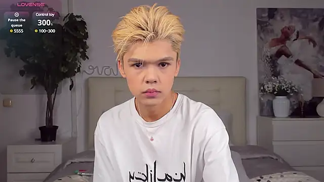 Felix Rey online show from 02-22-25, 08:31