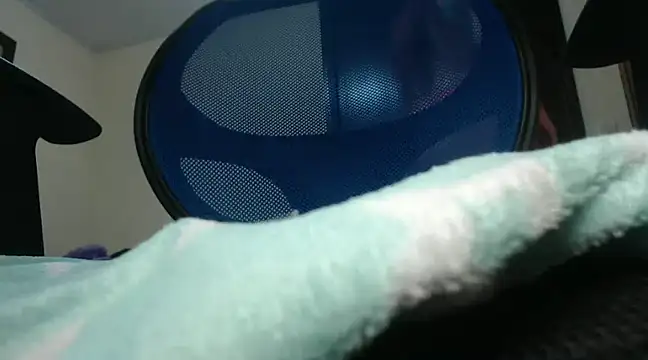 Amy Walker online show from 12-27-24, 11:10