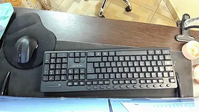 Amy Walker online show from 10-17-25, 07:16