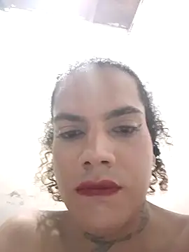 Snapshot of aleja_mistress_ chatting on 02-27-25, 08:50 aleja mistress online show from 02-27-25, 08:50