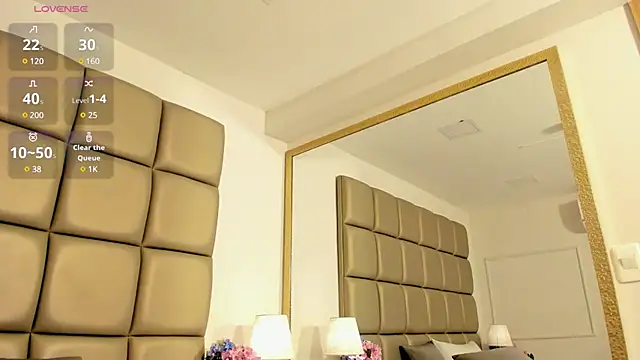 Emily robertss online show from 03-23-25, 05:54