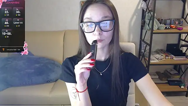 Snapshot of Amarieni chatting on 12-02-24, 02:41 Amarieni online show from 12-02-24, 02:41