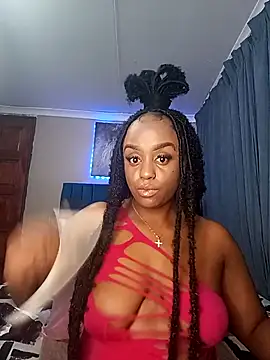 Snapshot of Queen-Chocolate chatting on 11-23-25, 12:21 Queen-Chocolate online show from 11-23-25, 12:21