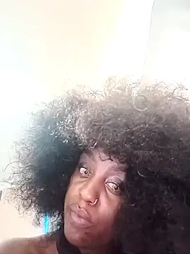 Queen-Chocolate online show from 04-11-26, 08:40